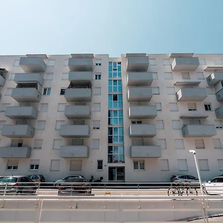 Tesla Energy Haven Appartement *